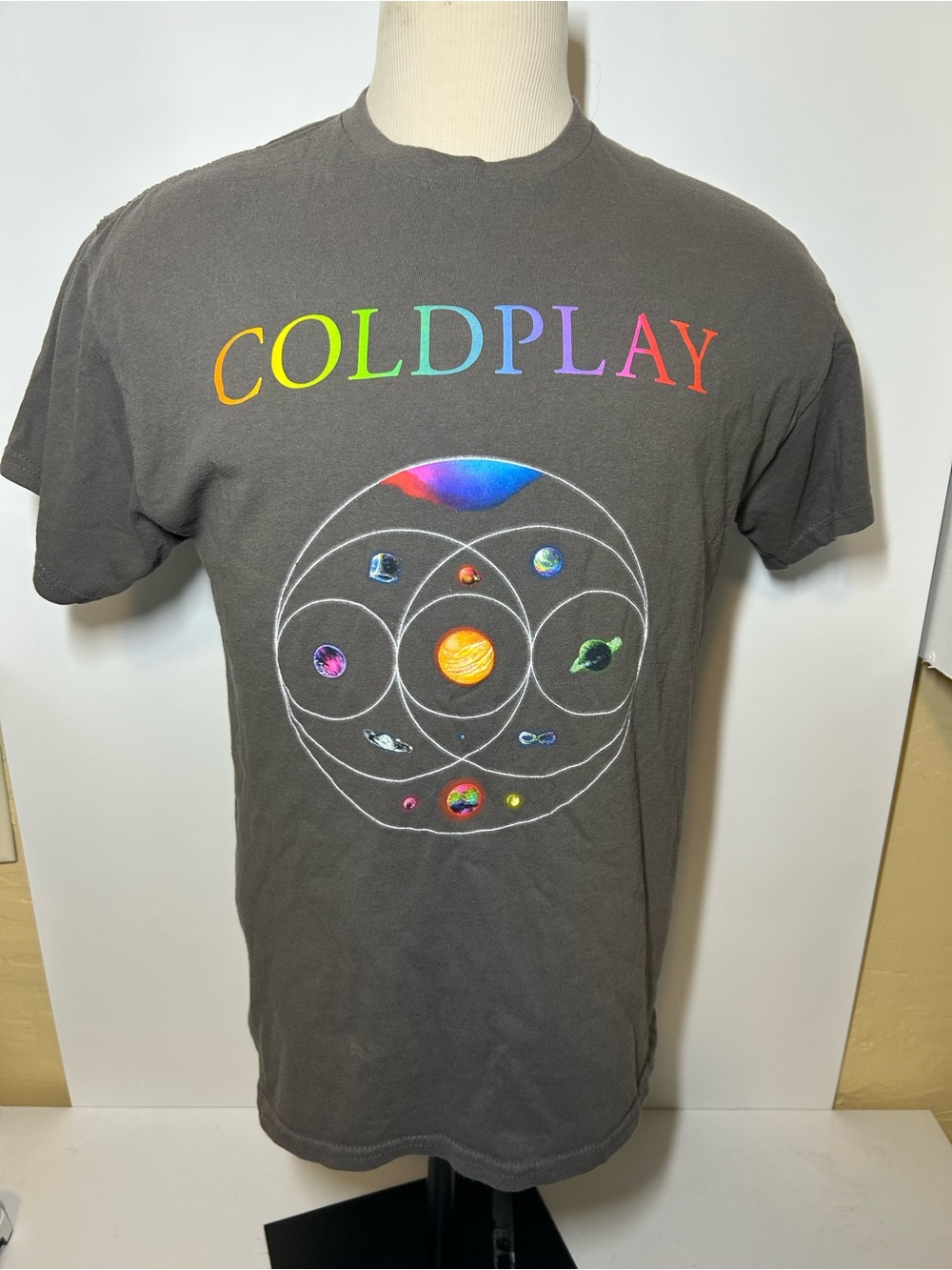Men's Black Graphic Band T‑Shirt - Multicolor Print Coldplay 2022 tour